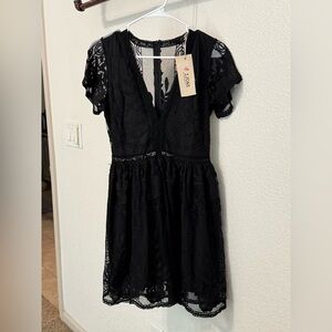 Elegant Black Lace Mini Dress